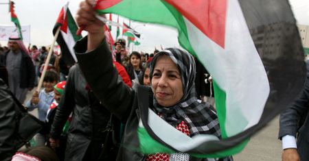 W Jordanii zaatakowano grupę pokojowych demonstrantów