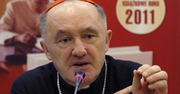 "Nie bądź naiwny, nie stanie się cud w dniu beatyfikacji"