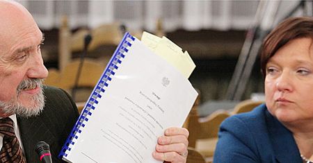 Kaczyński, Macierewicz i Kempa staną przed sądem?