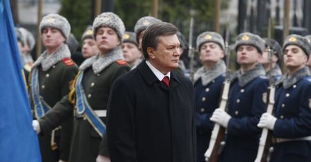 "Boją się, że opozycjoniści uciekną" i odbierają paszporty