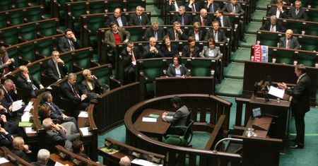 "Idiotyczna ustawa wykończy polskie media"