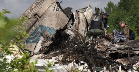 Zmarły dwie osoby ciężko ranne w katastrofie Tupolewa