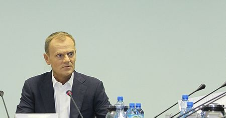 Tusk: będę namawiał kolegów do rezygnacji z billboardów