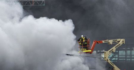 Płonie dworzec kolejowy w Rzymie; chaos w mieście