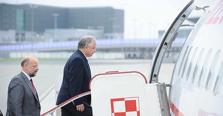 Do Nowego Jorku wiezie prezydenta pilot, który odmówił mu lądowania w Gruzji