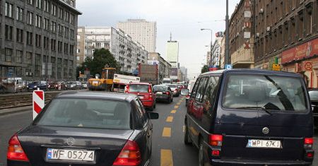 Kto ponosi winę za korki w stolicy?