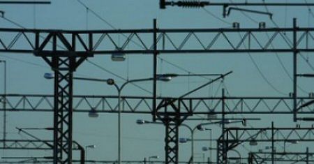 Rząd naciska na energetyków, by nie podnosili cen prądu