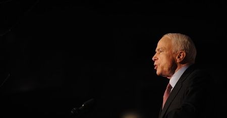 Dawna sympatia McCaina robi furorę w brazylijskich mediach