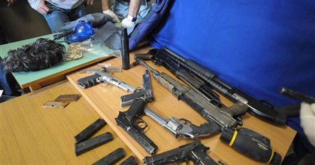 Komandosi wyruszają na wojnę z neapolitańską mafią