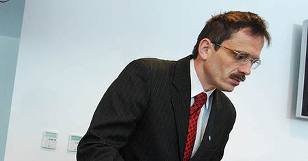 Szef lekarskiego związku: referendum to niepoważny pomysł
