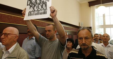 Skazani zomowcy zaczną odsiadkę najwcześniej za miesiąc