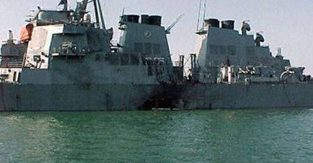 Sprawca ataku na niszczyciel USS Cole usłyszał zarzuty