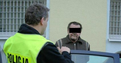 Ojciec zorganizował porwanie swojej 18-letniej córki