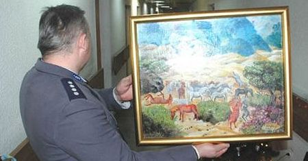 Sprzątaczka ukradła z fundacji sześć obrazów