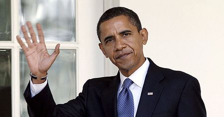 Obama surfował w najgroźniejszych miejscach