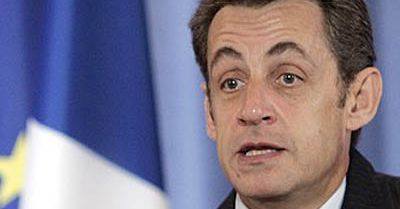 Sarkozy nie wie, jak się pisze "Barack"