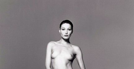 Carla Bruni dostanie odszkodowanie za nagie zdjęcie