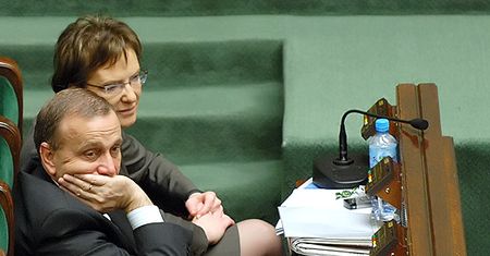"Krytyczna wypowiedź Pawlaka to kampania prezydencka"
