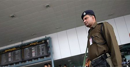 Alarm antyterrorystyczny na lotniskach w Indiach