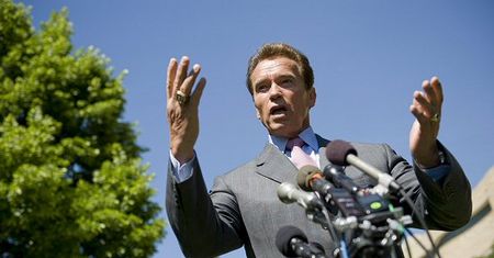 Schwarzenegger udał się do Rosji z misją handlową