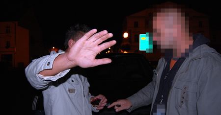 Cztery osoby zatrzymane za posiadanie i sprzedaż narkotyków