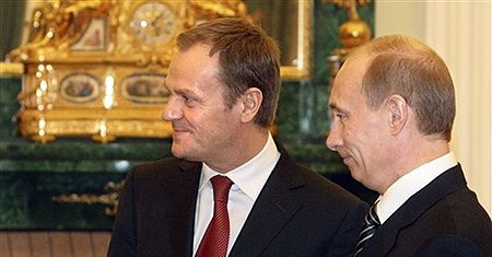 Cztery sprawy Tuska do Putina