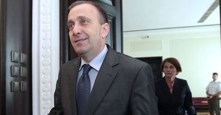 Schetyna: szkolenia dla służb pielgrzymkowych - bezpłatne