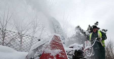 Najpierw ją kochają, potem nienawidzą