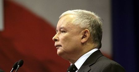 "Premier w cieniu bardzo poważnych domniemań karnych"