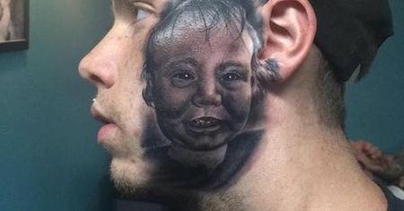 Tatuaże na twarzach. Wiedzieli, że to się nie zmyje?