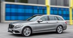 Fatalne wyniki Mercedesa C350e w "teście łosia"