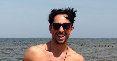 "Tylko taniec": Juror wypoczywał nad polskim morzem... z mamą!