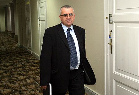 Komisja Etyki Poselskiej nie ukarała Lipińskiego