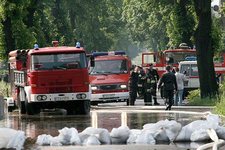 Synoptycy ostrzegają: burze znów przejdą nad Polską