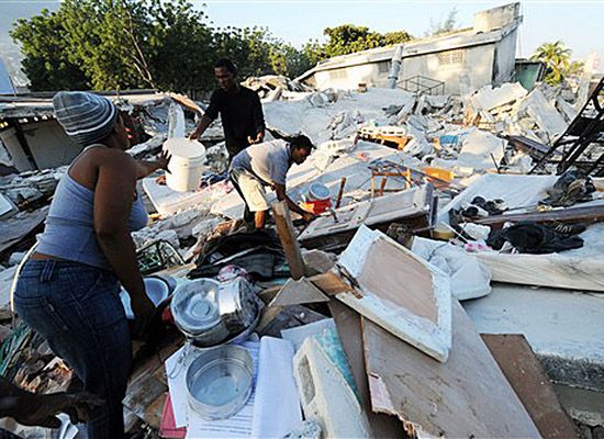 Na Haiti znów zatrzęsła się ziemia - na ulicach panika