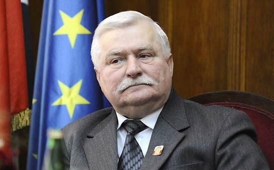 Wałęsa: tragedia w Łodzi to poważny test dla Polski