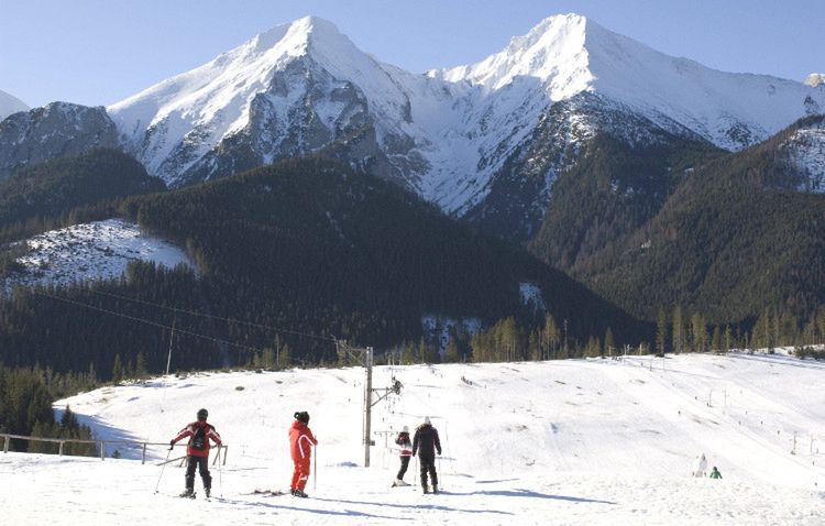 Tatry: z jednym biletem na polskich i słowackich stokach