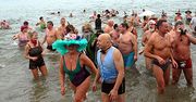 60 "morsów" uczciło Nowy Rok kąpielą w Bałtyku