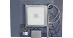 Mac mini montowany z tyłu monitora