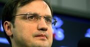 Ziobro tłumaczy się z "usuwania patologii i korupcji"