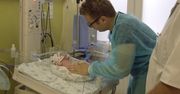 Wzruszające spotkanie Jerzego z synkiem. Maluch urodził się przed terminem