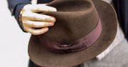 Mężczyźni znów zaczynają nosić kapelusze