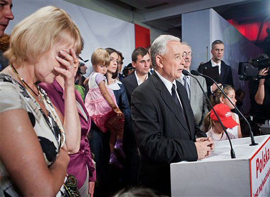 "Kaczyński ostrzega PO - macie rok na zmiany"