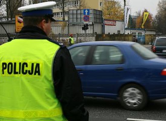 Trąbił na policję