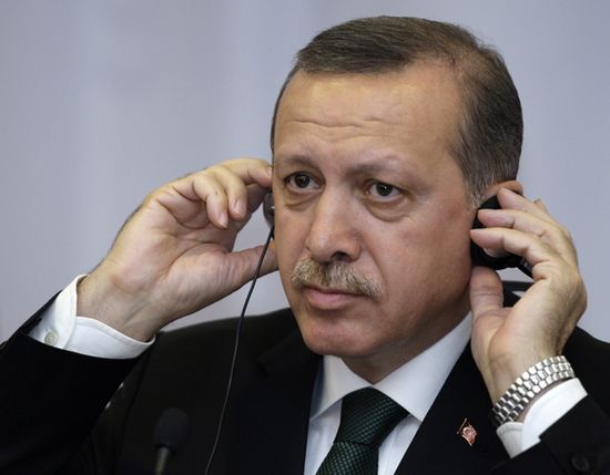 Premier Turcji staje się liderem świata islamskiego