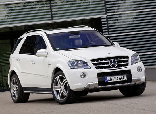 Mercedes-Benz ML63 AMG