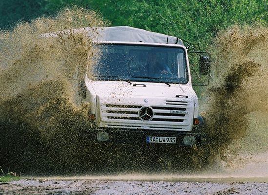 Pojazd do zadań specjalnych - Unimog