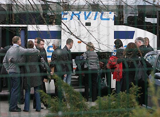 Druga grupa krewnych ofiar katastrofy odleciała do Moskwy