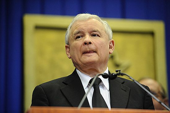 Kaczyński oburzony; Tusk: mogę być psem