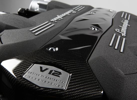 Lamborghini ma nowe V12